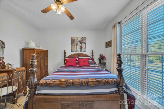 57 Riverview Road, Taylorsville, NC 28681