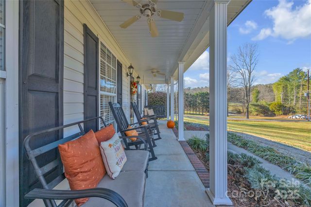 57 Riverview Road, Taylorsville, NC 28681