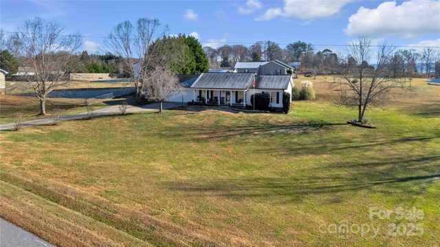57 Riverview Road, Taylorsville, NC 28681