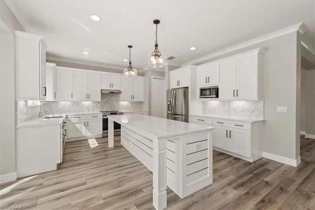 11103 Sparkleberry DR, Fort Myers, FL 33913