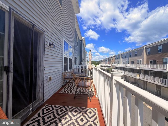 10552 NEIL ARMSTRONG WAY, Lanham, MD 20706