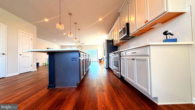 10552 NEIL ARMSTRONG WAY, Lanham, MD 20706