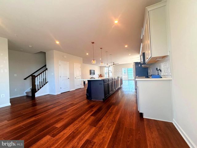 10552 NEIL ARMSTRONG WAY, Lanham, MD 20706