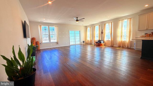 10552 NEIL ARMSTRONG WAY, Lanham, MD 20706