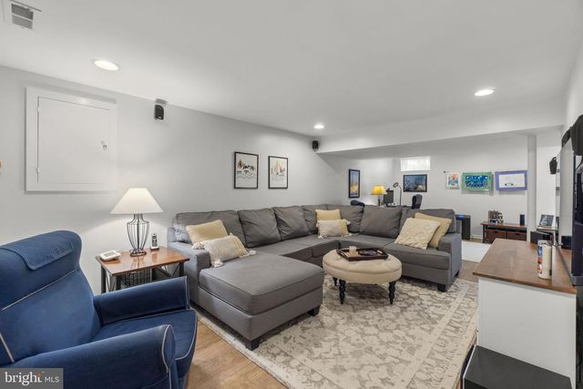 3 ERWOOD CT, Baltimore, MD 21212