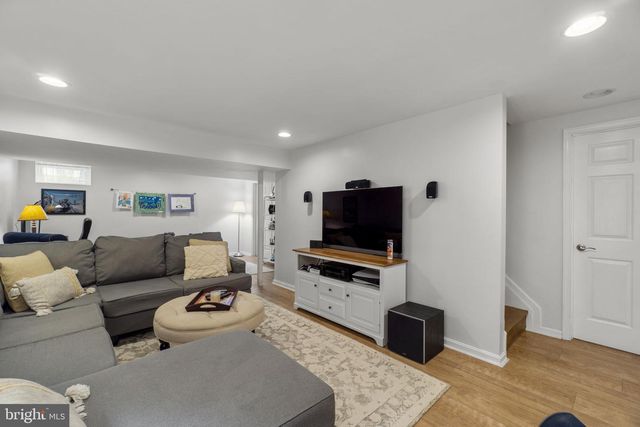 3 ERWOOD CT, Baltimore, MD 21212