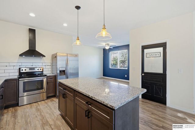 2250 Q Street, Lincoln, NE 68503