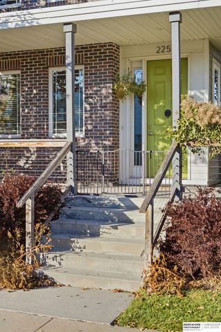 2250 Q Street, Lincoln, NE 68503