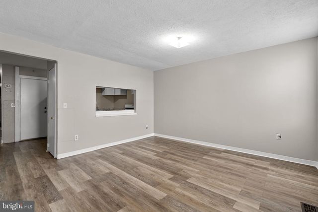 517 MOSHER ST, Baltimore, MD 21217