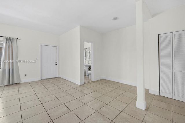 8135 Crespi Blvd 4 4, Miami Beach, FL 33141