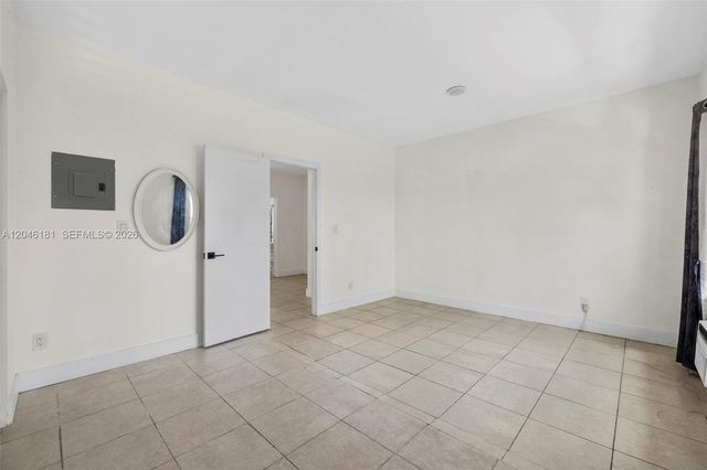 8135 Crespi Blvd 4 4, Miami Beach, FL 33141