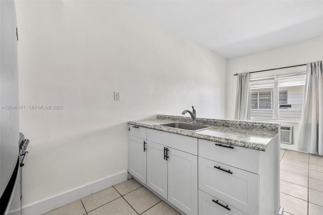 8135 Crespi Blvd 4 4, Miami Beach, FL 33141