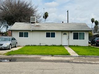814 Brehler Avenue, Sanger, CA 93657