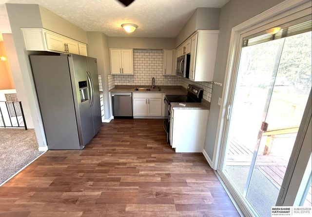 8401 S 139th Circle, Omaha, NE 68138