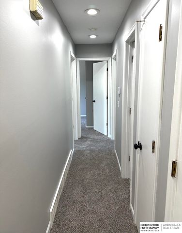 8401 S 139th Circle, Omaha, NE 68138