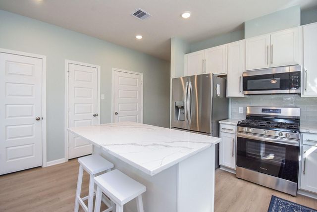 3319 Morning Fog Drive, Richmond, TX 77406