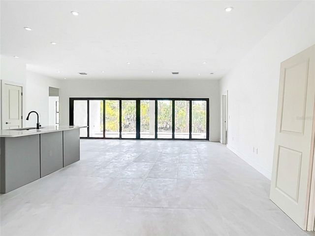 7731 PINEDALE DRIVE, Port Charlotte, FL 33981