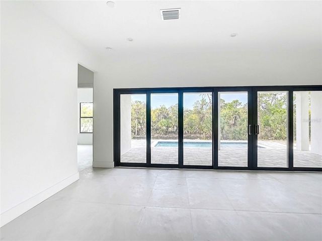 7731 PINEDALE DRIVE, Port Charlotte, FL 33981