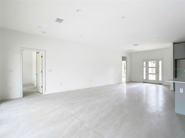 7731 PINEDALE DRIVE, Port Charlotte, FL 33981