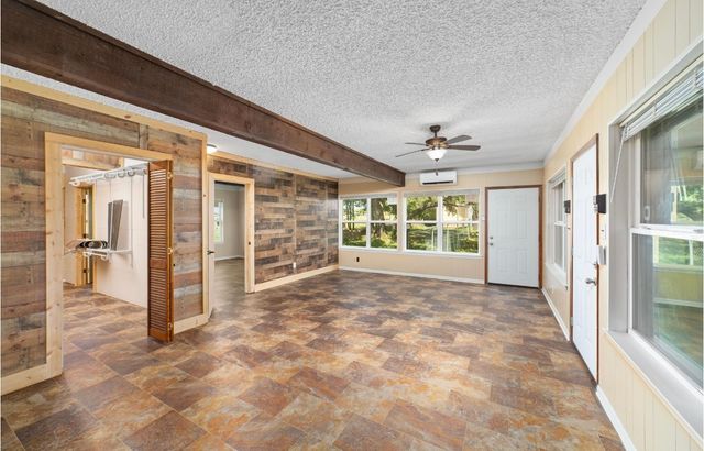 109 Oak Street, Early, TX 76802