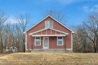 805 Clay Street, Washington, MO 63090