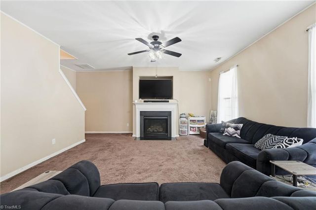 1107 Bethpage Drive, Mebane, NC 27302