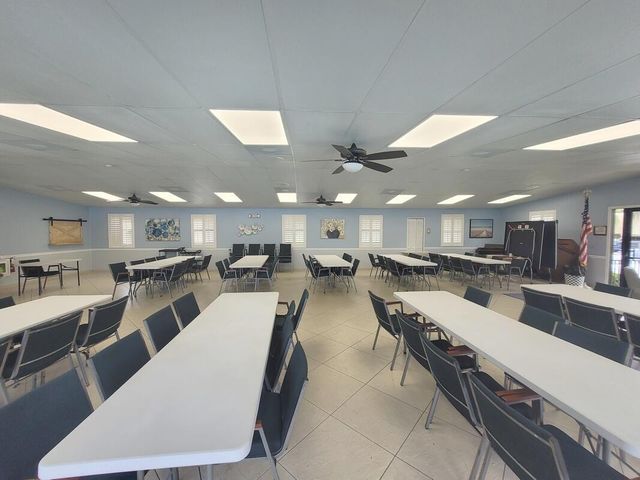 320 Pine Ridge Circle A1, Greenacres, FL 33463