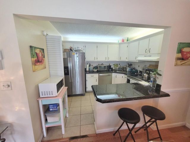 320 Pine Ridge Circle A1, Greenacres, FL 33463