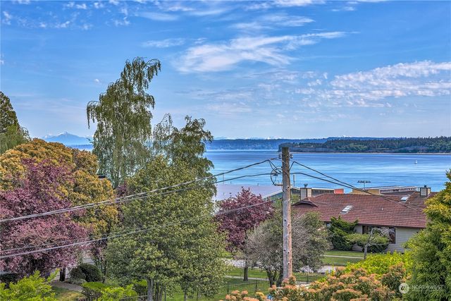533 Quincy Street, Port Townsend, WA 98368