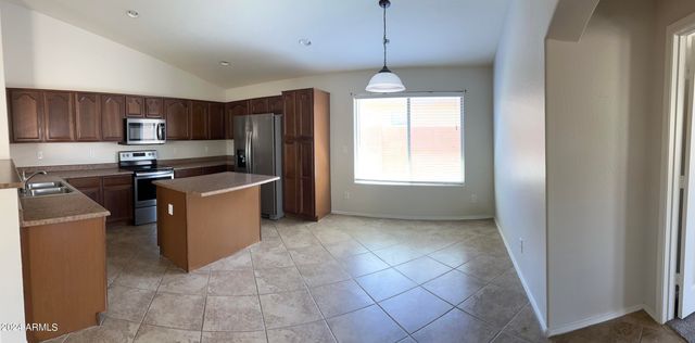 352 W GASCON Road, San Tan Valley, AZ 85143