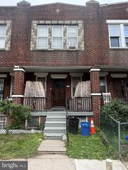 2076 SCATTERGOOD ST, Philadelphia, PA 19124