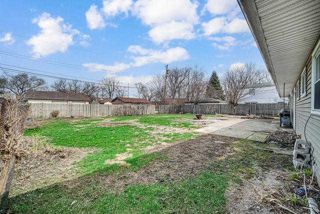 1639 174th Street, Hammond, IN 46324