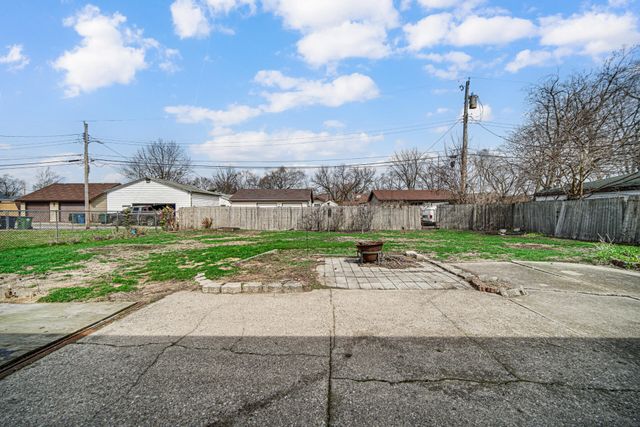 1639 174th Street, Hammond, IN 46324