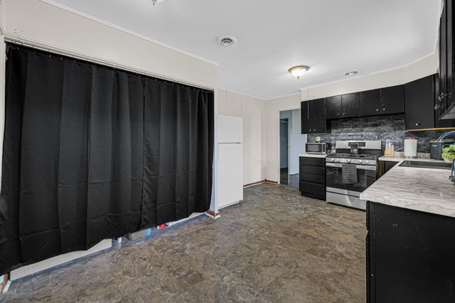 1639 174th Street, Hammond, IN 46324