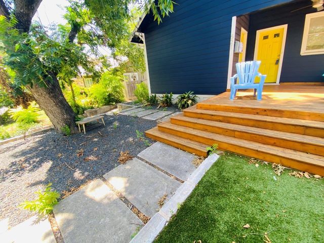 521 E Live Oak ST A, Austin, TX 78704