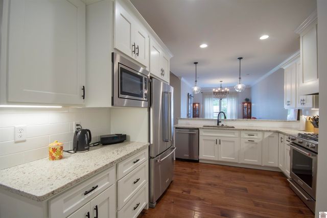 3910 Pines Road # 5B, Paducah, KY 42001