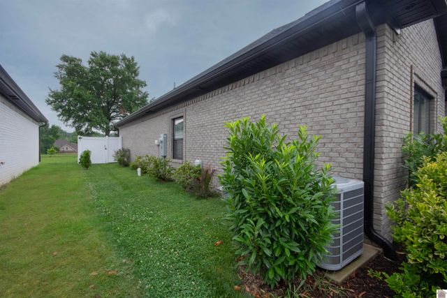 3910 Pines Road # 5B, Paducah, KY 42001