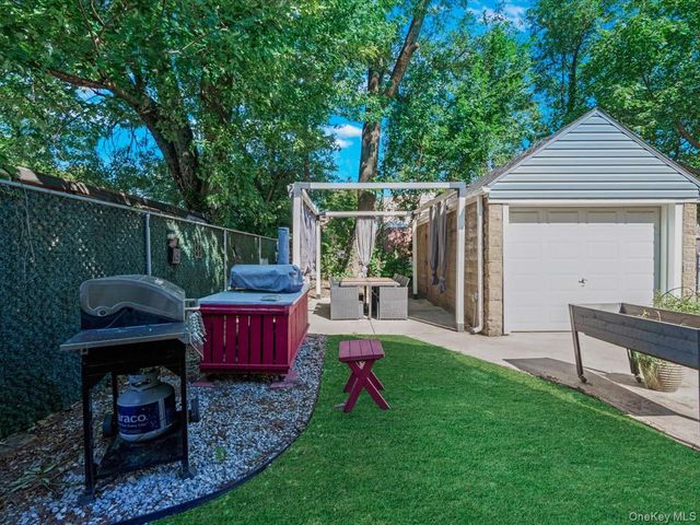 191-07 121st Avenue, Saint Albans, NY 11412