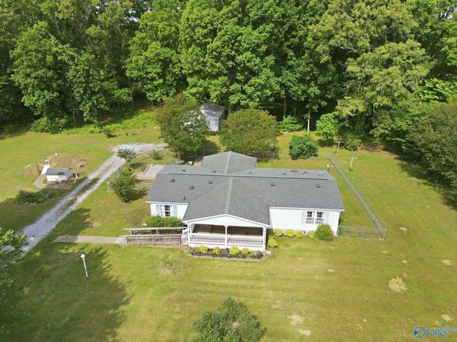 17511 Parker Road, Athens, AL 35611
