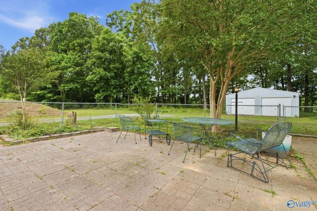 17511 Parker Road, Athens, AL 35611
