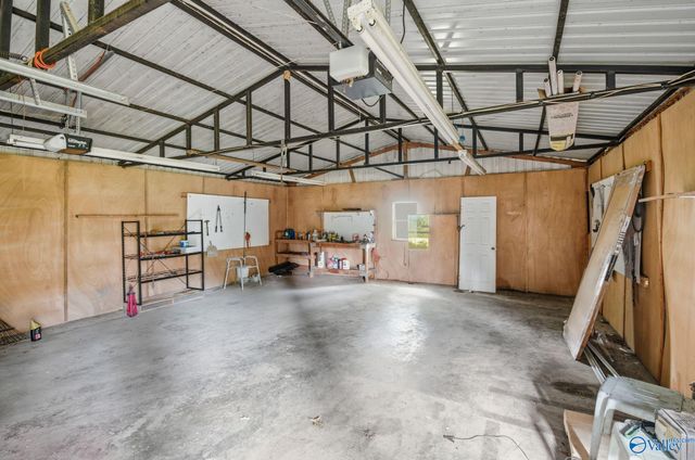 17511 Parker Road, Athens, AL 35611