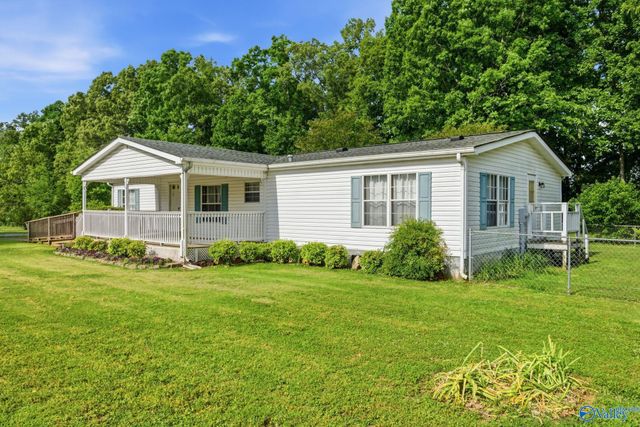 17511 Parker Road, Athens, AL 35611