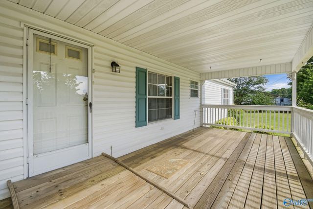 17511 Parker Road, Athens, AL 35611