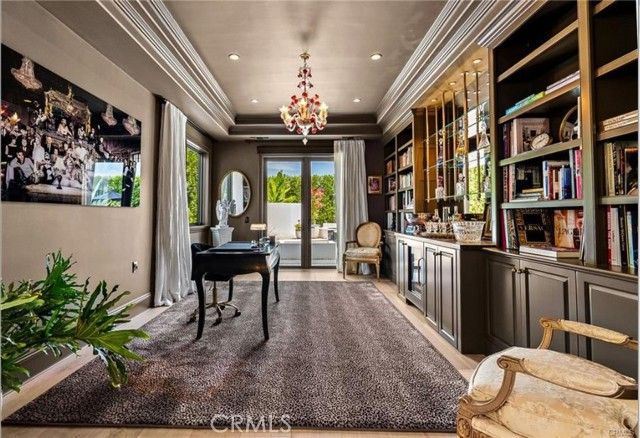 23477 Park Colombo, Calabasas, CA 91302