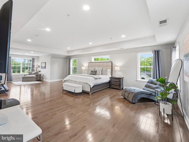 100 INVERNESS LN, Fort Washington, MD 20744