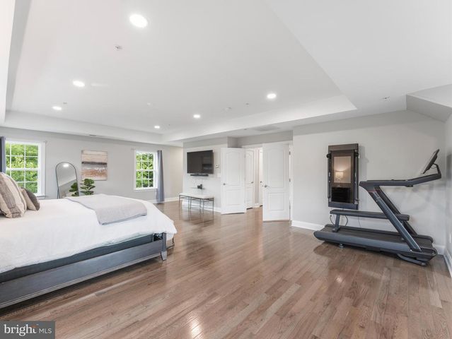 100 INVERNESS LN, Fort Washington, MD 20744