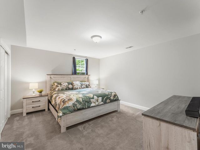 100 INVERNESS LN, Fort Washington, MD 20744