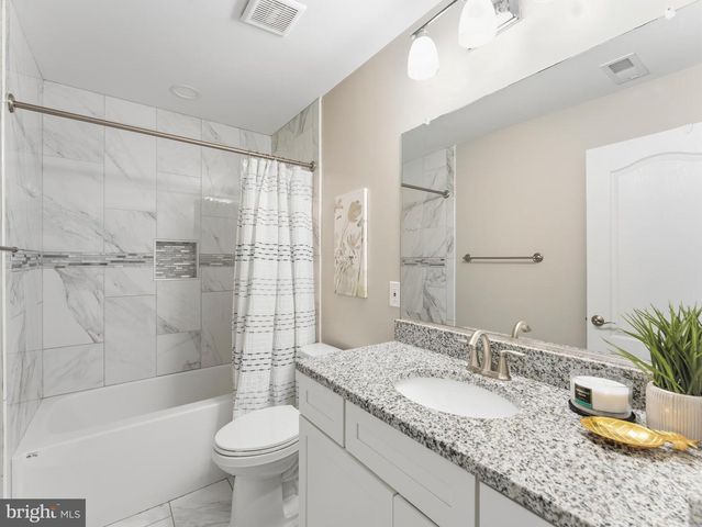 100 INVERNESS LN, Fort Washington, MD 20744
