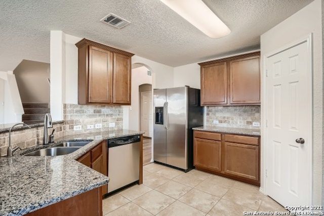 366 Maple Way, New Braunfels, TX 78132