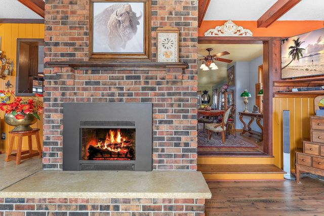 206 2nd Street N, Bayport, MN 55003